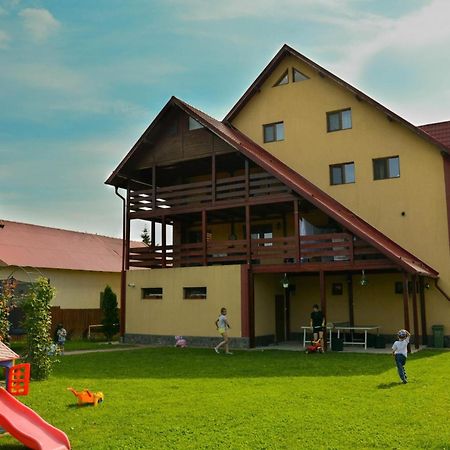 Casa Leu Hotel คูร์ตา เด อาร์เจช ภายนอก รูปภาพ